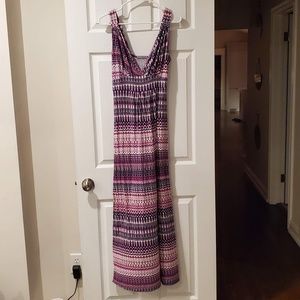 LOVEAPPELLA Carlita Knit Maxi Dress Size: M